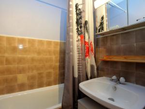 Studio lumineux 6 pers. balcon sud, proche pistes - FR-1-417-52