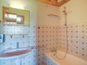 Appartement 5 pers, 50m², proche pistes, parking, WIFI - FR-1-417-144