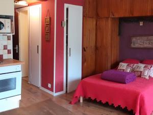 Appartements Charmant appart 4 pers avec balcon et parking au coeur de la station - FR-1-417-145 : photos des chambres
