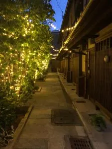 Imakumano Terrace - Mokubei An 木米庵 - Shinomiya