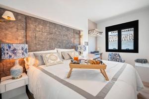 3 Puerto Banus luxurious apartment in the heart of the port