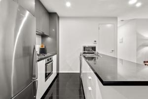 Exclusive Stays - Southbank Grand