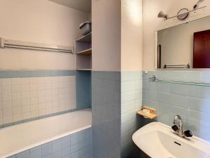 Appartement lumineux 7 pers, 40 m², 2e étage, proche commerces - FR-1-416-96