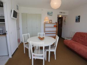 Studio alcôve 5 pers à 50m des pistes, animaux admis - FR-1-416-119