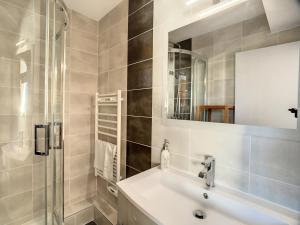 Studio chaleureux proche pistes pour 4 personnes - FR-1-416-207