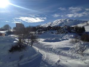 Studio chaleureux proche pistes pour 4 personnes - FR-1-416-207