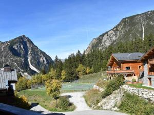 Duplex Mezzanine 4 Pièces, Balcon, 8 Personnes - FR-1-464-66