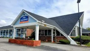 Howard Johnson by Wyndham Bangor - Millinocket