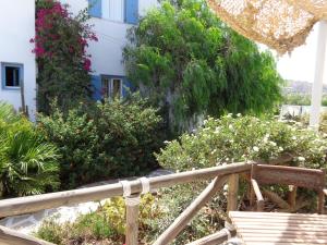 Valena Mare Suites & Apartments Naxos Greece