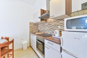 Apartments by the sea Zadar - 20037