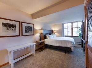 Lovely Zephyr Mountain Lodge Condo with Cozy Alcove - Close to Mountain condo