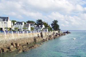 Maisons de vacances Stone House in Brittany near Morlaix Bay : photos des chambres