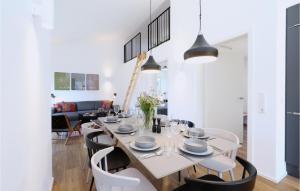 Beautiful Home In Lembruchdümmer See