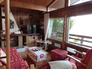 Chalets Chalet Enchastrayes, 4 pieces, 10 personnes - FR-1-691-45 : photos des chambres