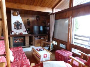 Chalets Chalet Enchastrayes, 4 pieces, 10 personnes - FR-1-691-45 : photos des chambres