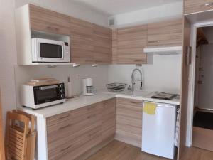 Appartements Studio Enchastrayes, 1 piece, 4 personnes - FR-1-691-9 : photos des chambres
