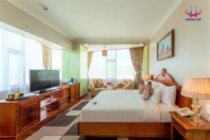 Huong Viet Hotel Quy Nhon - Beachfront