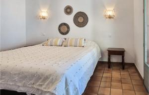 Maisons de vacances Nice home in Le Grand-Village-Plage with WiFi and 4 Bedrooms : photos des chambres