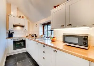 Love Cottage - Begelly - East Williamston