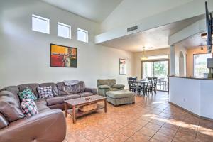 Cave Creek Retreat with Private Pool and Hot Tub!