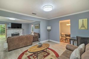 Spacious Jacksonville House with Gas Grill!