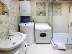 Feels Like Home Apartments