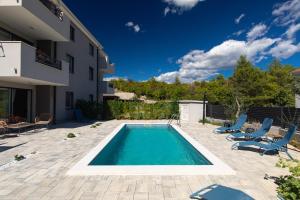 Apartment PATRICK with private pool