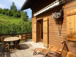 Chalets Chalet Areches-Beaufort, 5 pieces, 8 personnes - FR-1-342-246 : photos des chambres