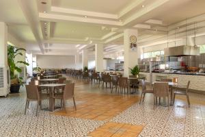 Crystal Waterworld Aqua Collection - UltimateInclusive