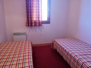 Appartements Appartement Notre-Dame-de-Bellecombe, 3 pieces, 6 personnes - FR-1-595-23 : photos des chambres