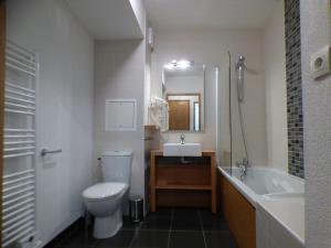 Appartement 2 pièces avec balcon et accès piscine, Les Saisies - FR-1-594-167