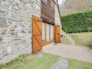 Maisons de vacances Chalet Duplex 4 Pers. a Luz-Saint-Sauveur, Cheminee, Jardin, Animaux Acceptes - FR-1-402-40 : photos des chambres