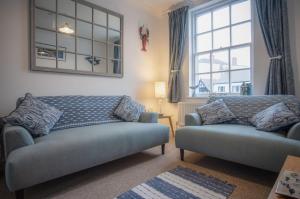 Ramsey Apartment - 2 Bedroom Apartment - Tenby