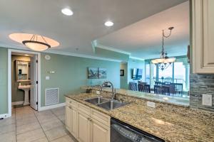 Pensacola Beach Resort Condo with Beach Access!
