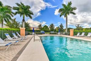 Screened Patio and Resort Perks Bradenton Condo!
