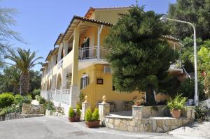 Mazis Apartments Corfu Greece