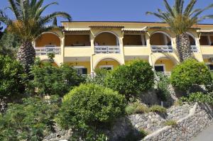 Mazis Apartments Corfu Greece