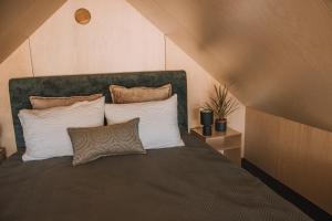 PullanHouse Līksma - small and cosy lakeside holiday house