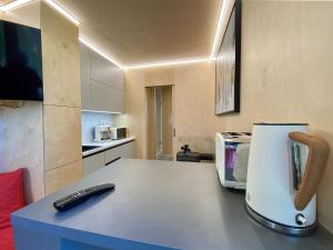 Luxusní apartmán v Praze Klánovicích na zahradě, 20 minut do centra Prahy