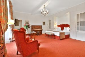 Hotels Chateau des Vigiers : photos des chambres