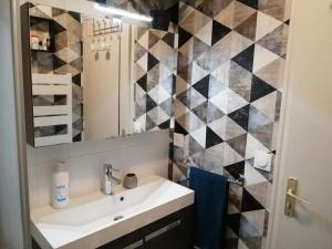 Appartements Au calme, 100m plage Ecluse, balcon, box garage, Wifi : photos des chambres