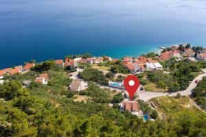 Villa OLIVE TREE village Pisak heated pool and close to the beach