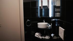 C rooms - Love Motel Monza