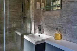 Finest Retreats - Rosebud Cottage