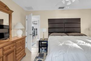 232 S HARBOR DR - ISLAND BAY home