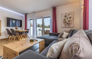 Cozy Home In Medulin With Kitchen 