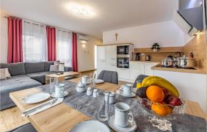 Cozy Home In Medulin With Kitchen