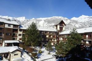 Appartements 1 bedroom Apartment-balcony-Swimming pool-parking-Wifi- in the Center : photos des chambres