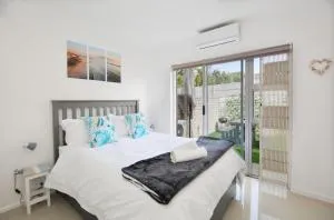 Say Shells - Table View