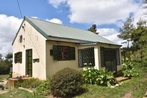 Comfortable countryside retreat for the family.